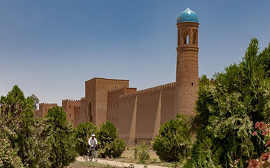 Palace of the Governor of Khulbuk image