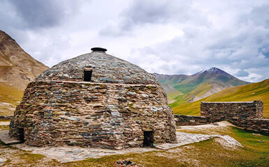 Heavenly Mountains image