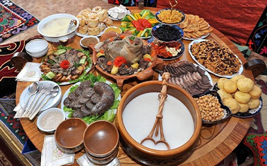Dastarkhan in a yurt
