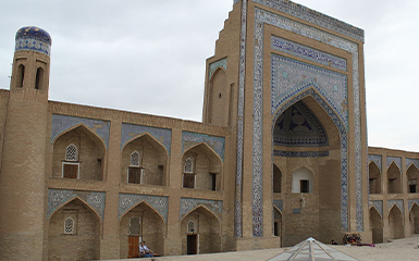 Alla Kuli Khan madrasah